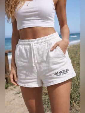 ZARA White Terry Shorts Venice Los Angeles Graphic Size M